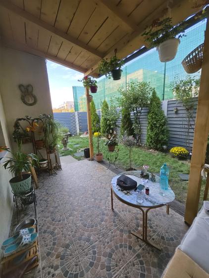 Duplex cu 4 camere cu Teren 200 Mp în Theodor Pallady