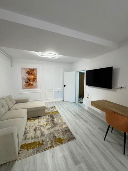 Apartament cu 2 camere decomandat în Aviației