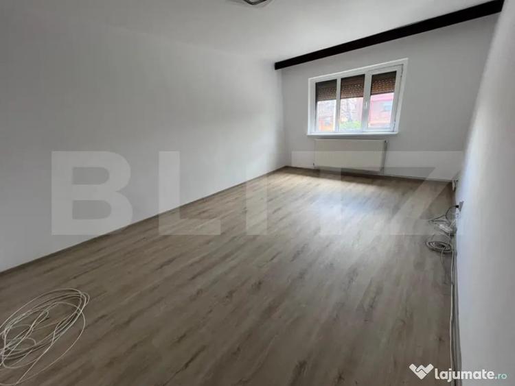 Apartament cu 2 camere decomandat, mobilat în Rovine