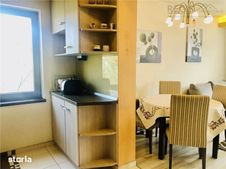 Apartament cu 3 camere decomandat, mobilat în Tractorul