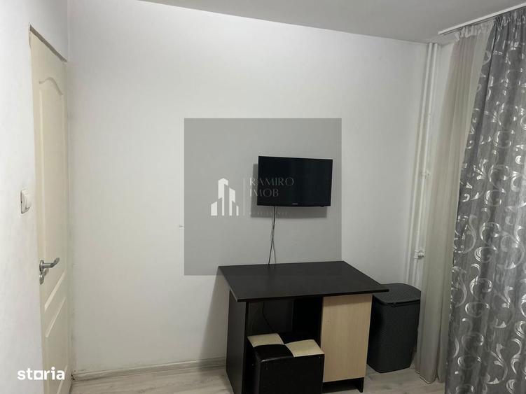 Apartament cu 2 camere semidecomandat, mobilat în Giurgiului