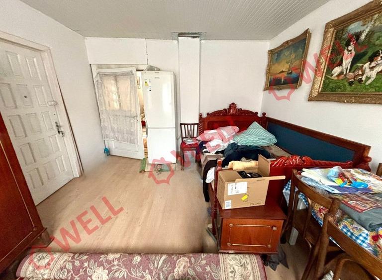 Casă cu 2 camere cu Teren 806 Mp în Vâlcele