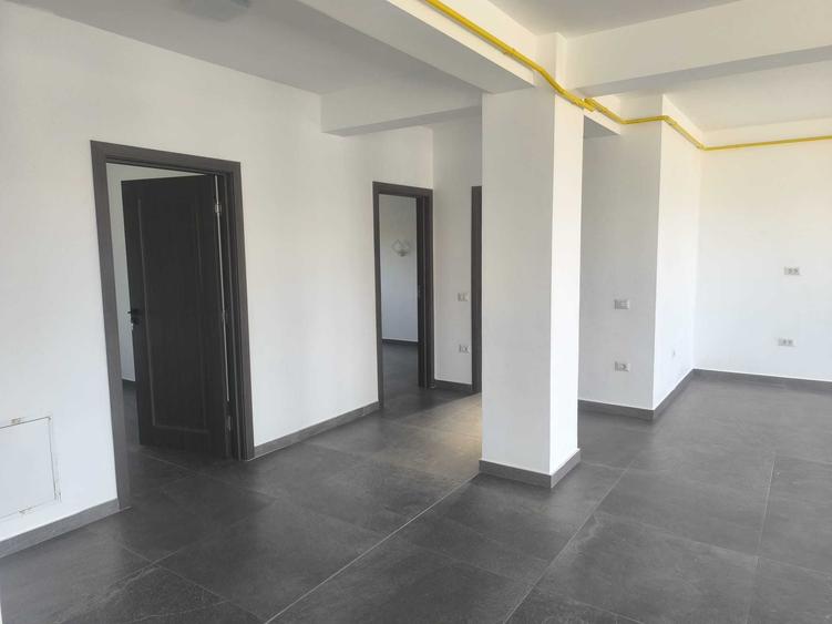 Spațiu comercial, de 176 mp, în Burdujeni
