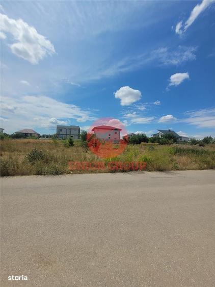 Spațiu comercial, în Lazu