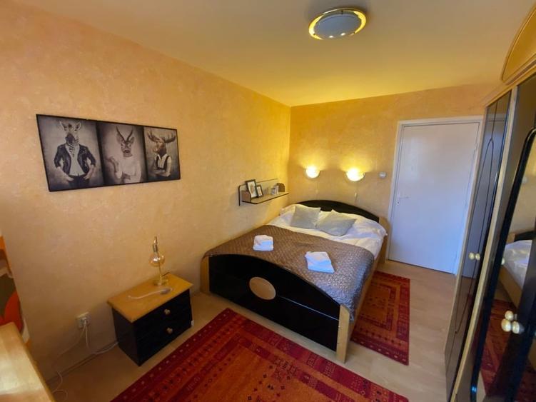 Apartament cu 3 camere decomandat, mobilat în Odobescu