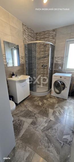 Apartament cu 3 camere decomandat în Tunari