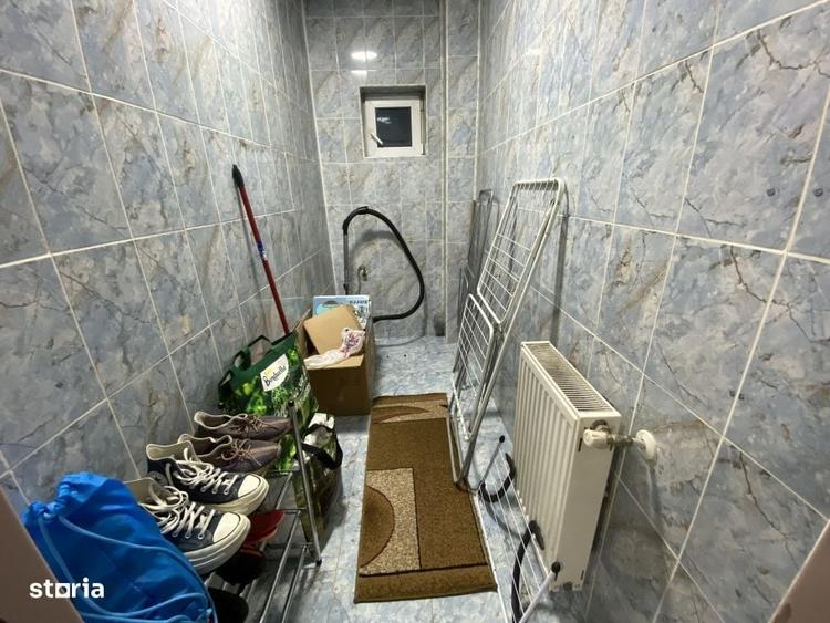 Apartament cu 4 camere în Calea Moldovei
