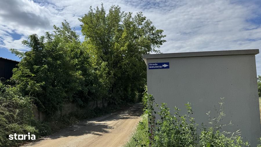 Teren de 500 mp, în Central