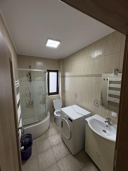Apartament cu 2 camere decomandat în Rediu