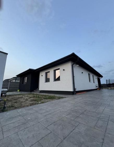 Casă cu 3 camere cu Teren 650 Mp în Odoreu