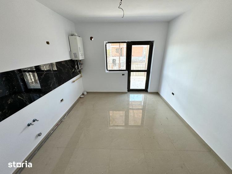 Casă cu 4 camere cu Teren 300 Mp în Valea Lupului