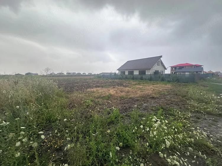 Teren de 650 mp, în Central