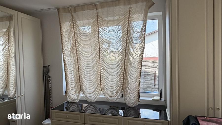 Casă cu 5 camere cu Teren 172 Mp în Chiajna