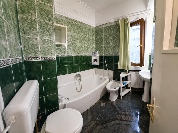 Garsonieră semidecomandată în Cișmigiu