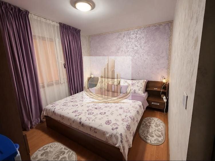 Apartament cu 3 camere decomandat în Berceni