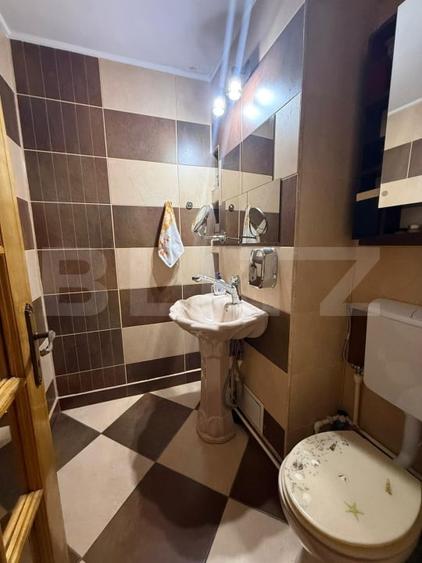 Apartament cu 4 camere decomandat, mobilat în 9 Mai