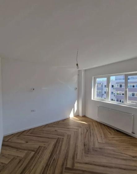 Vânzare Apartament 2 camere în Gorjului - 3