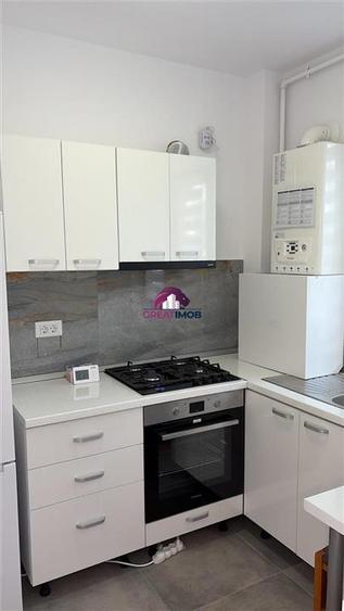 Apartament cu 2 camere decomandat în Politehnica