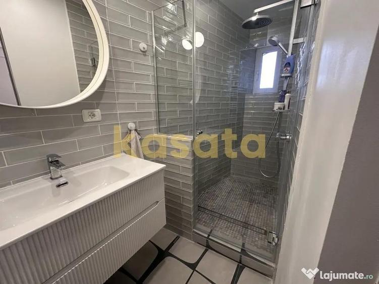 Apartament cu 4 camere decomandat, mobilat în Calea Victoriei