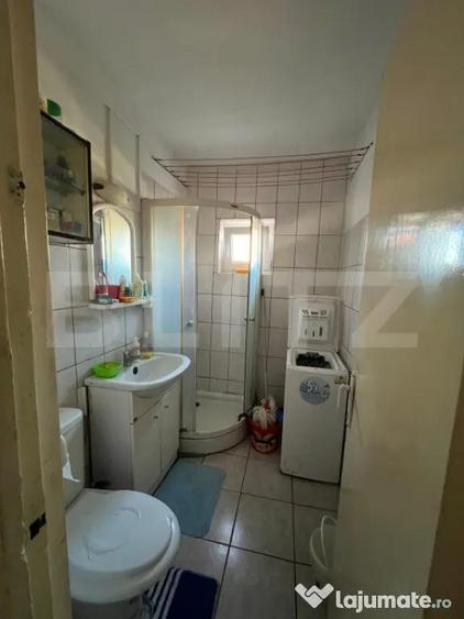 Apartament cu 2 camere decomandat în Dâmbu Pietros