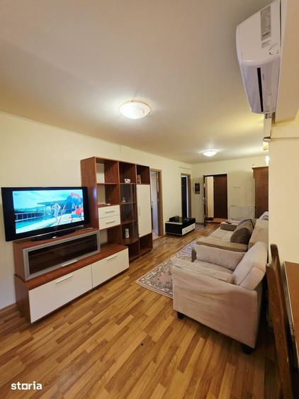 Apartament cu 4 camere în Nicolina