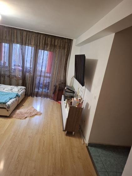Apartament cu 2 camere semidecomandat în Balotești
