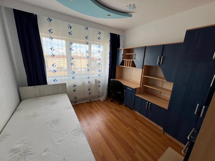 Apartament 2 camere decomandat,renovat,,zona Ciresica - 4
