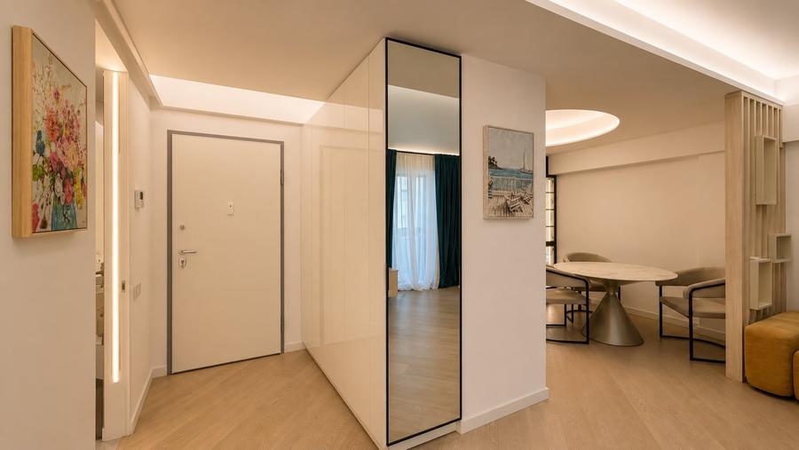 Apartament cu 3 camere decomandat, mobilat în Pipera