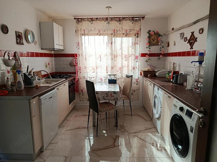 Casă cu Teren 500 Mp în Cazasu