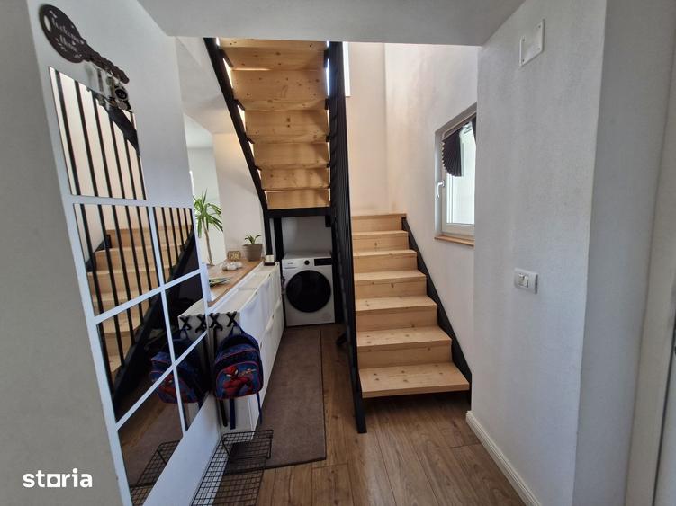 Casă cu 3 camere cu Teren 1247 Mp în Ștefănești