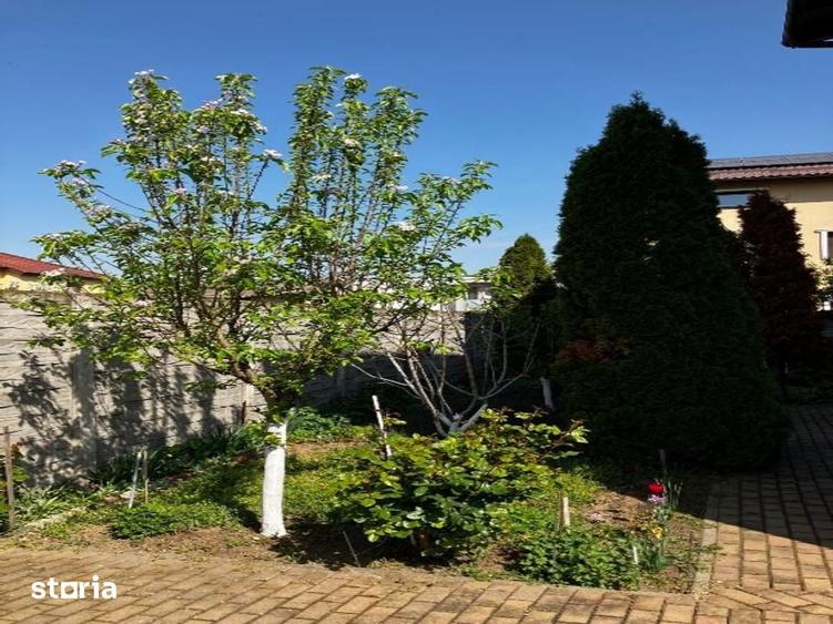 Apartament cu 3 camere în Giroc