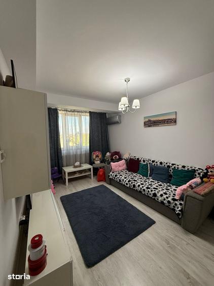 Apartament cu 2 camere semidecomandat în Valea Lupului