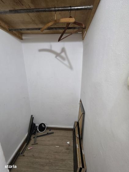 Garsonieră decomandată în Berceni