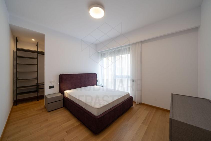 Apartament cu 3 camere decomandat, mobilat în Primăverii