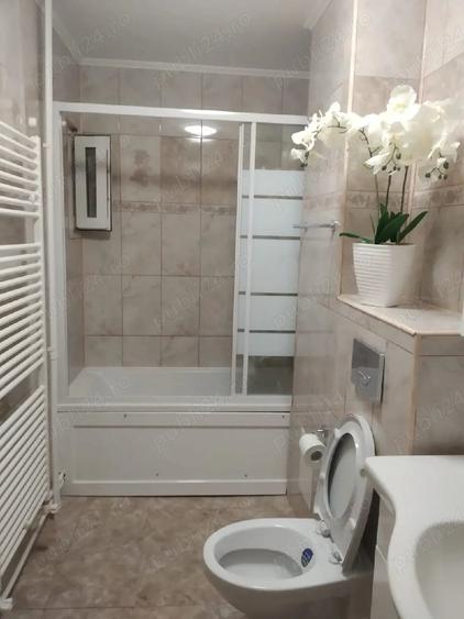 Apartament cu 2 camere decomandat în Piața Nouă