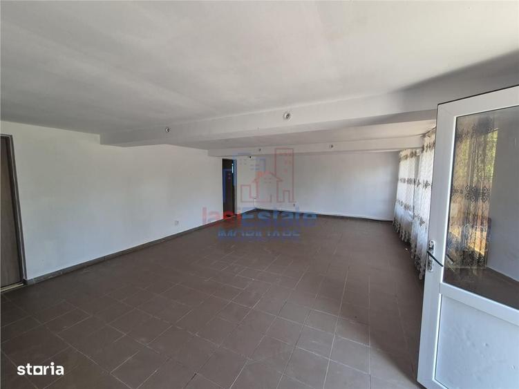 Casă cu 2 camere în Bojila