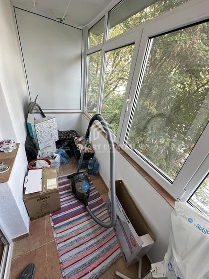 Apartament cu 2 camere decomandat, mobilat în Berceni