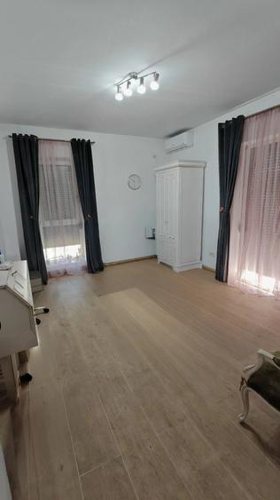 Spațiu comercial, de 48 mp, în Giroc