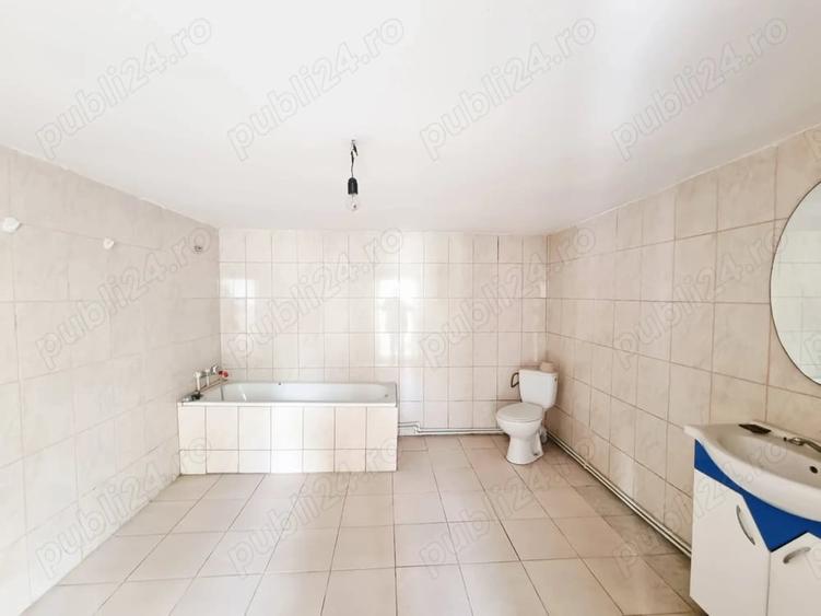 Casă cu 5 camere cu Teren 289 Mp în Țiglina 1
