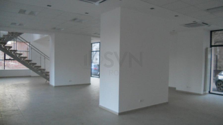 Spațiu comercial, de 383 mp, în Titulescu