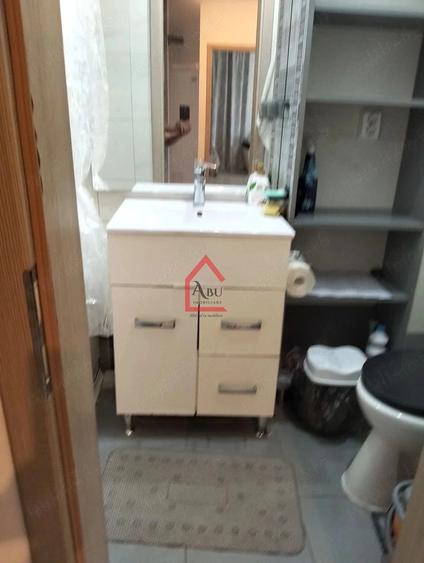 Apartament cu 2 camere decomandat în Filiași