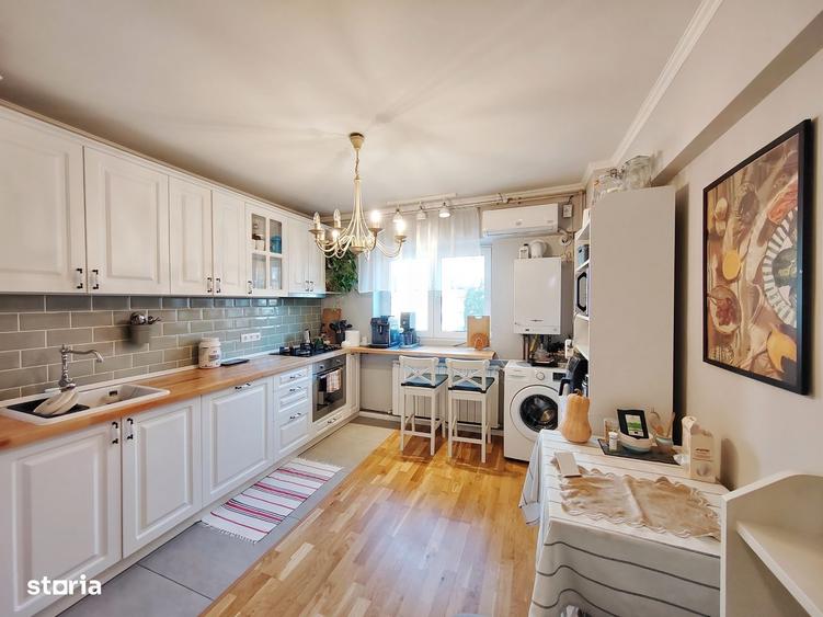 Apartament cu 2 camere decomandat în Moșilor