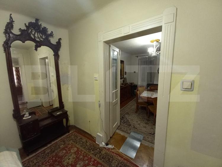 Casă individuală cu 4 camere cu Teren 403 Mp în Semicentral