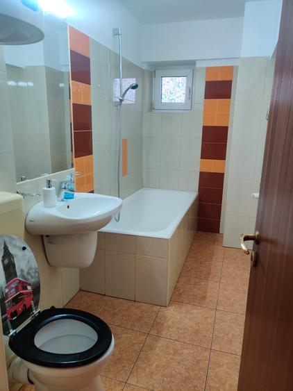 Garsonieră decomandată în Unirii