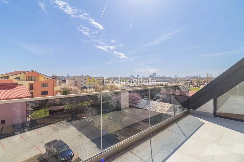 Apartament cu 4 camere decomandat în Sisești