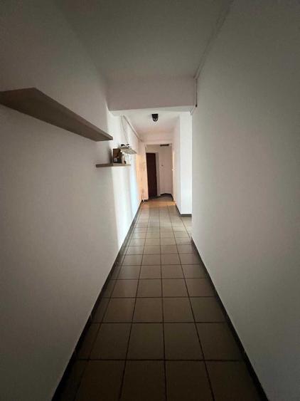 Apartament cu 4 camere decomandat în Mărăști