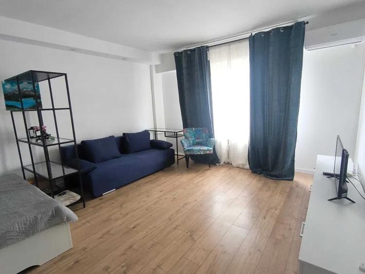 Garsoniera Muncii Metrou 1 Minut Decomandat 42mp - 1