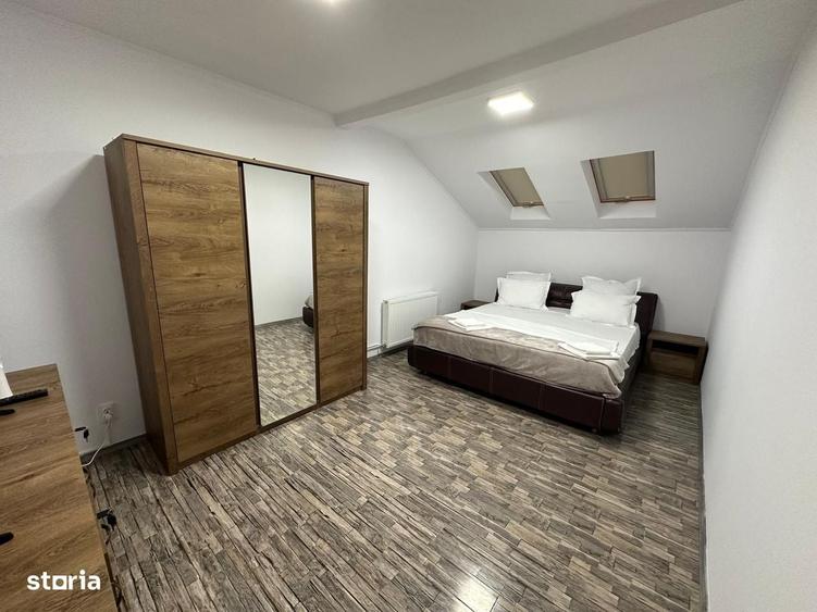 Casă cu 4 camere decomandat în Central