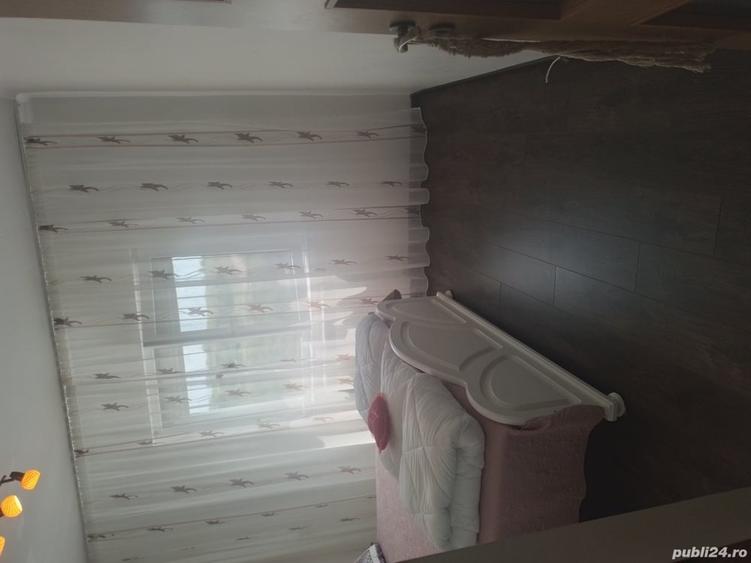 Apartament cu 3 camere decomandat în Sânmartin
