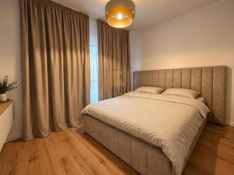 Apartament cu 3 camere semidecomandat, mobilat în Tunari